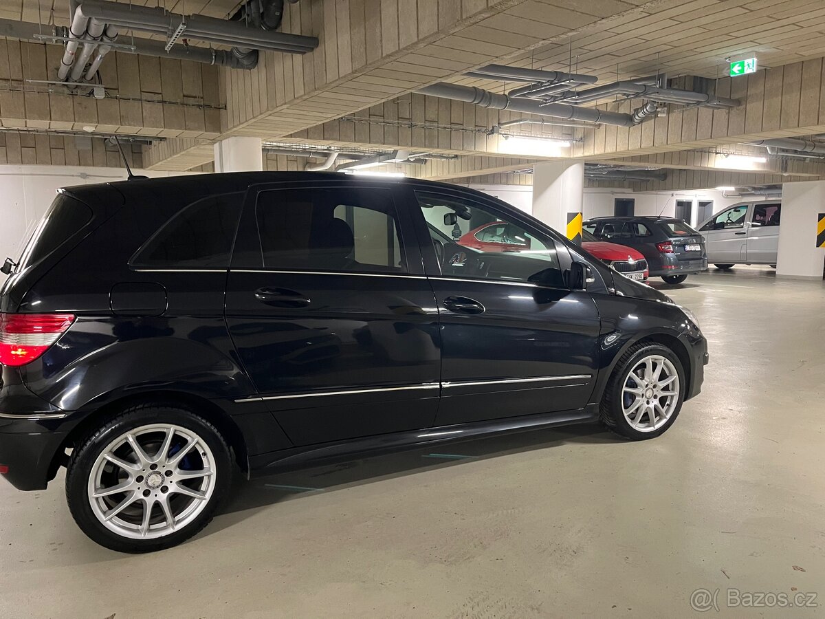 Mercedes B 200 - 7