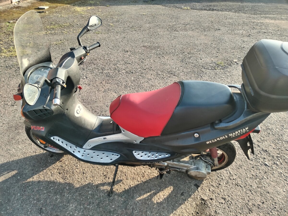 Prodám skútr Yuky 150T - 7