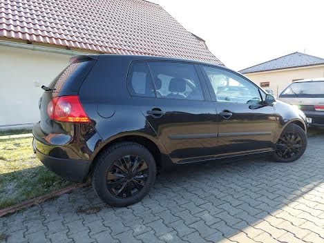 Volkswagen GOLF V 1,9 TDI, 5 dveří , TOP STAV - 7