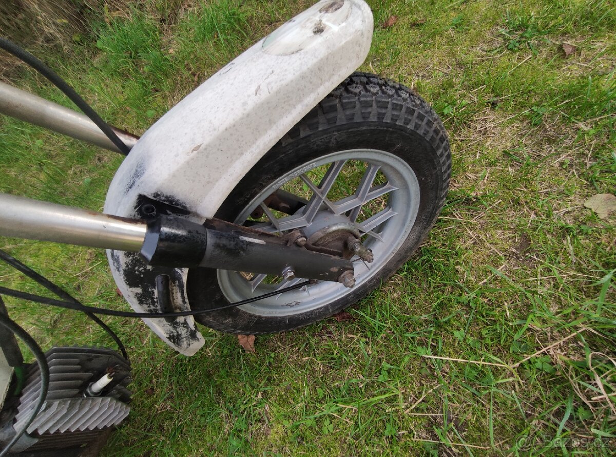 Gilera EC 1 Mini Moped - 7