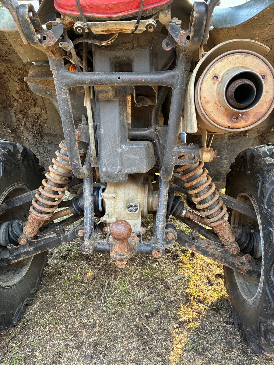 Suzuki Kingquad 750 - 7