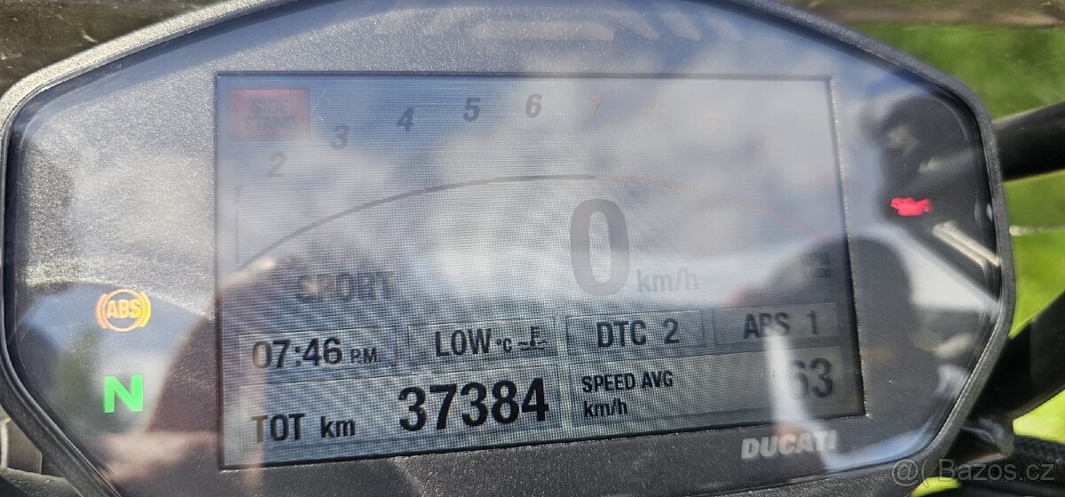 Ducati Monster 1200 - 7