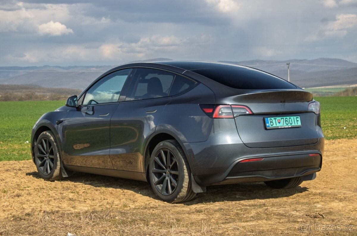 Tesla Model Y Long Range AWD 2022 - 7