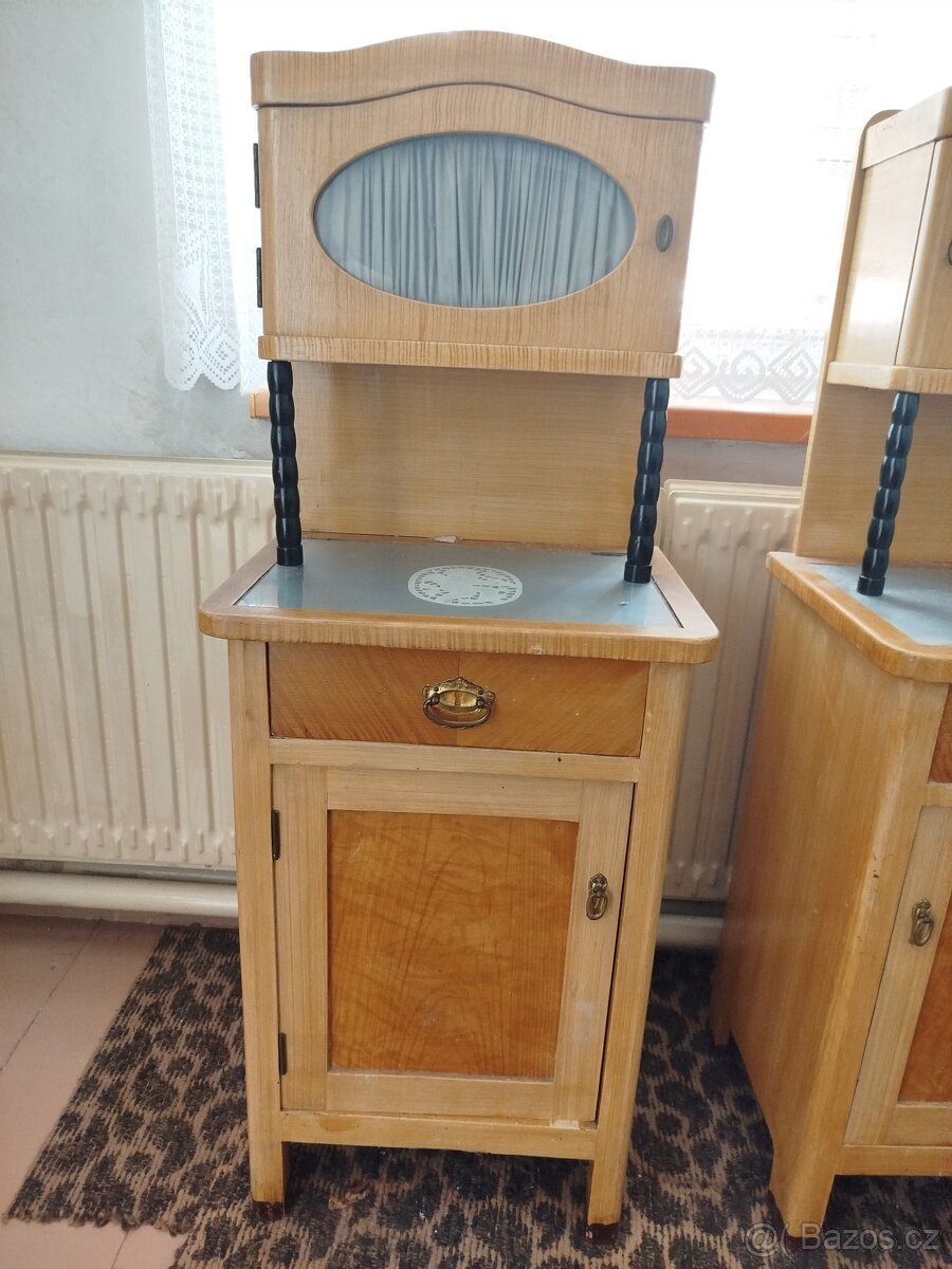 Starožitná ložnicová sestava - 7