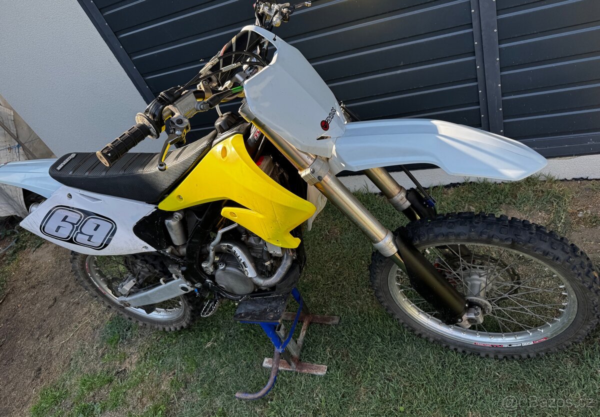 Suzuki RMZ 250 - 7
