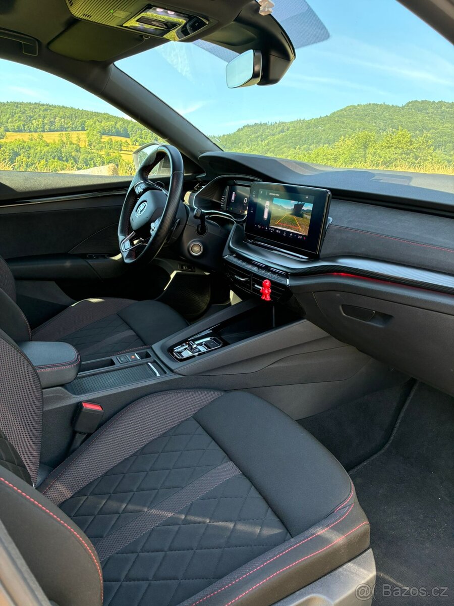 Škoda Octavia 4 RS Combi MY2022 - 7