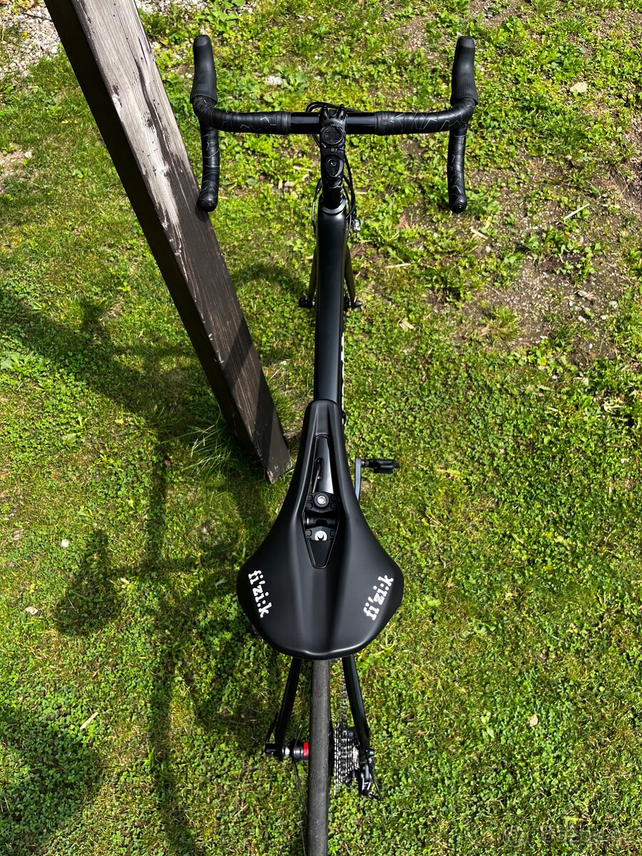 Silniční kolo Barnett - stavba - 7