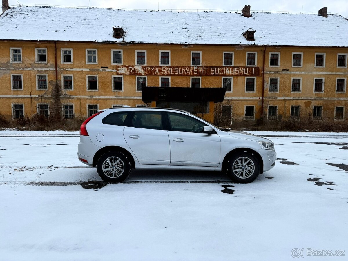 VOLVO XC60 - 7