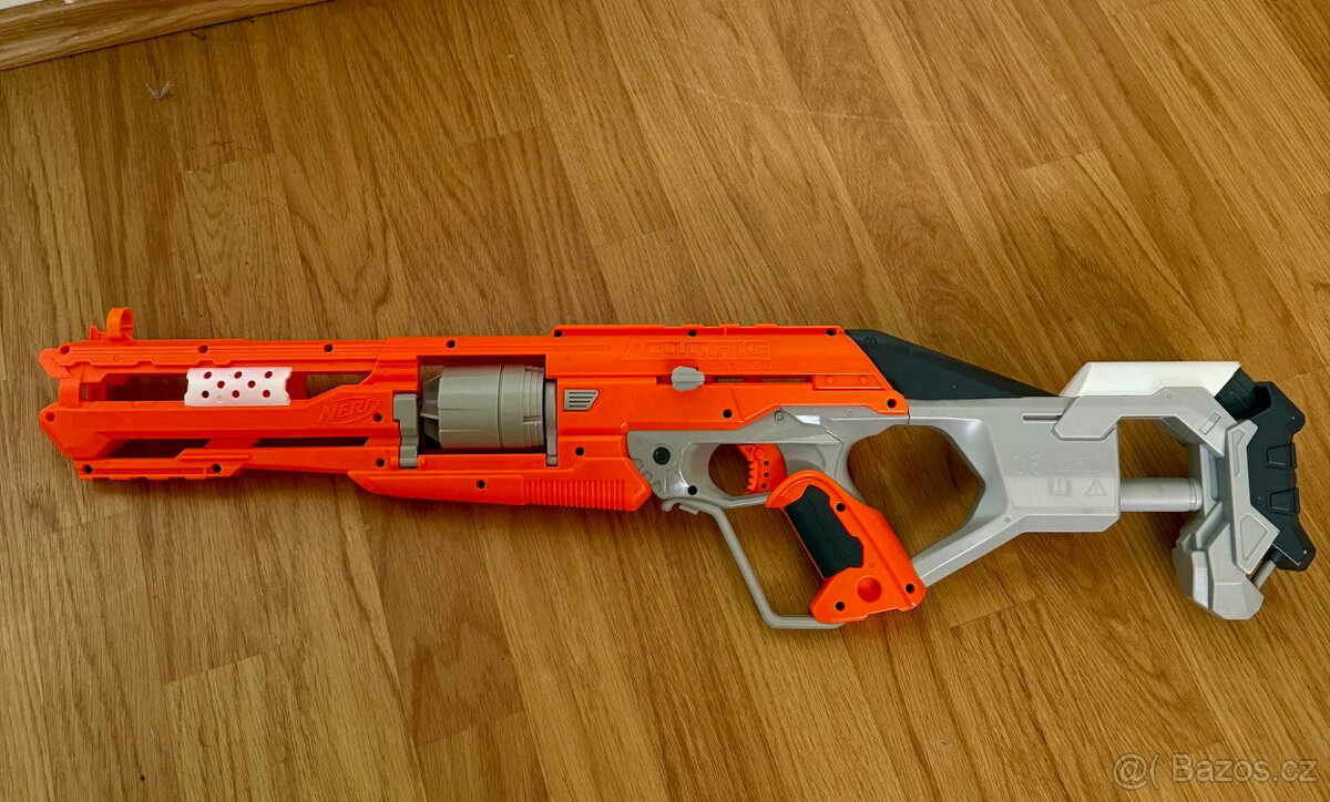 Nerf pistole + doplňky - 7