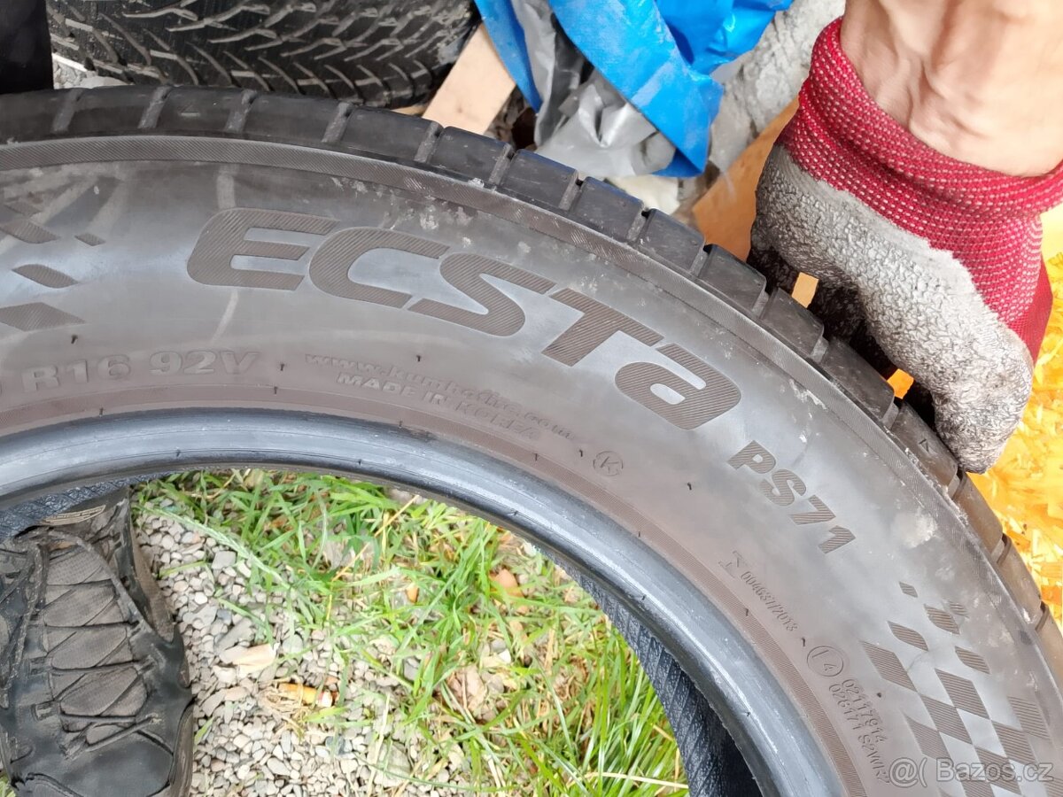 205/60/16 92v Kumho - letní pneu 2ks - 7