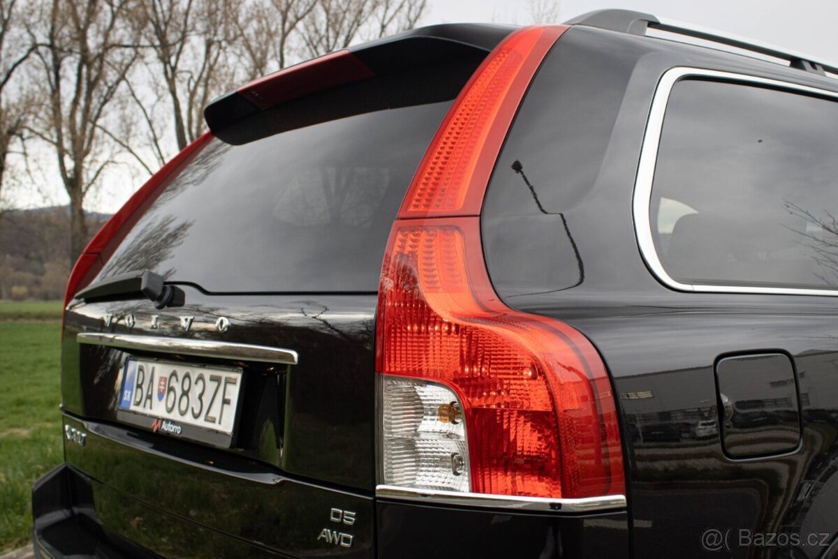 Volvo XC90 D5 A/T 7 MIESTNE - 7