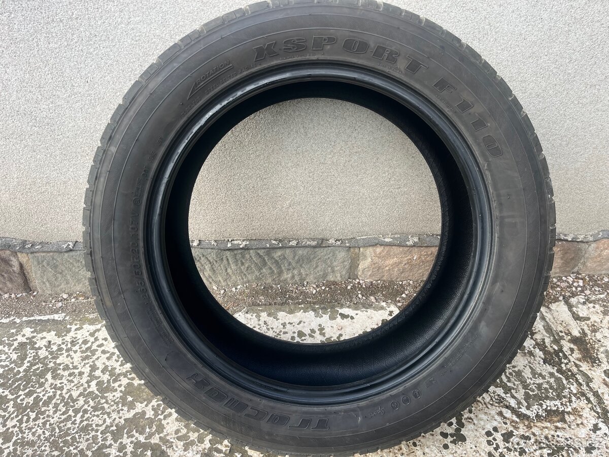 Pneu 265/50 R20 - 7