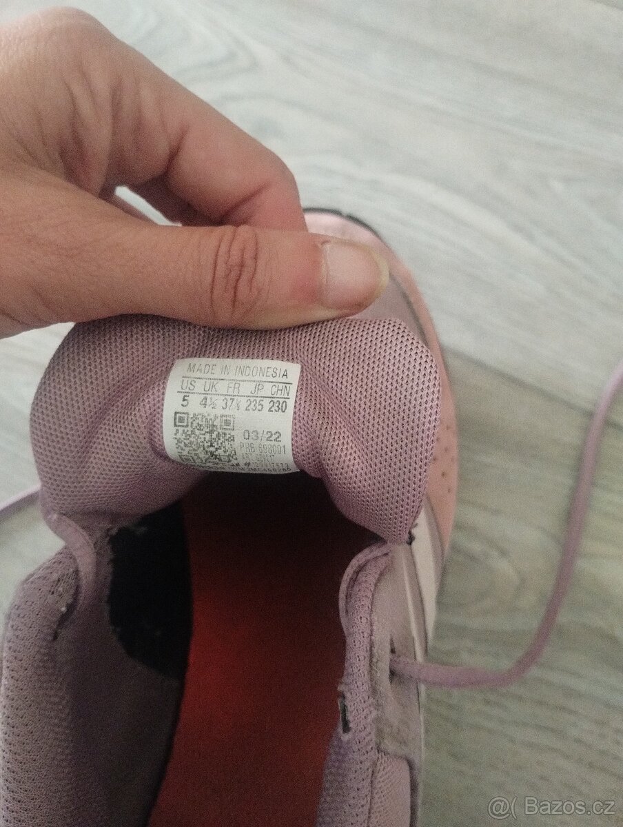 Dívčí botasky Adidas, vel. 37 1/3 - 7