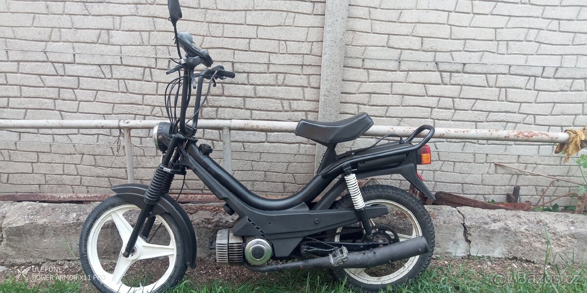 Korado Manet 12V Supermaxi 2kW Puch - 7