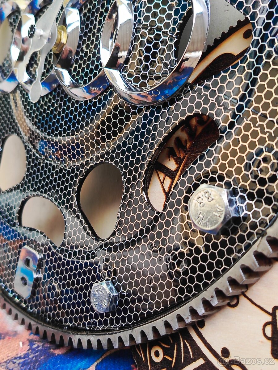 AUDI hodiny ze setrvačníku - Autonábytek Kovář - 7