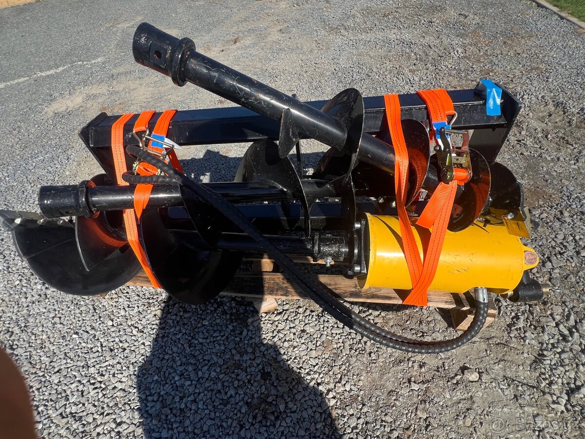 půdní vrták noví na smykovy nakladač - 7