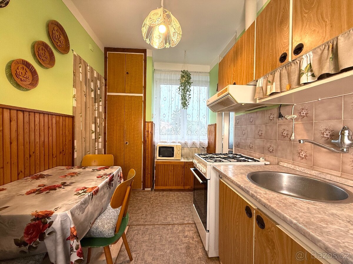 Prodej bytu 2+1 51 m² Školní, Zbýšov - 7