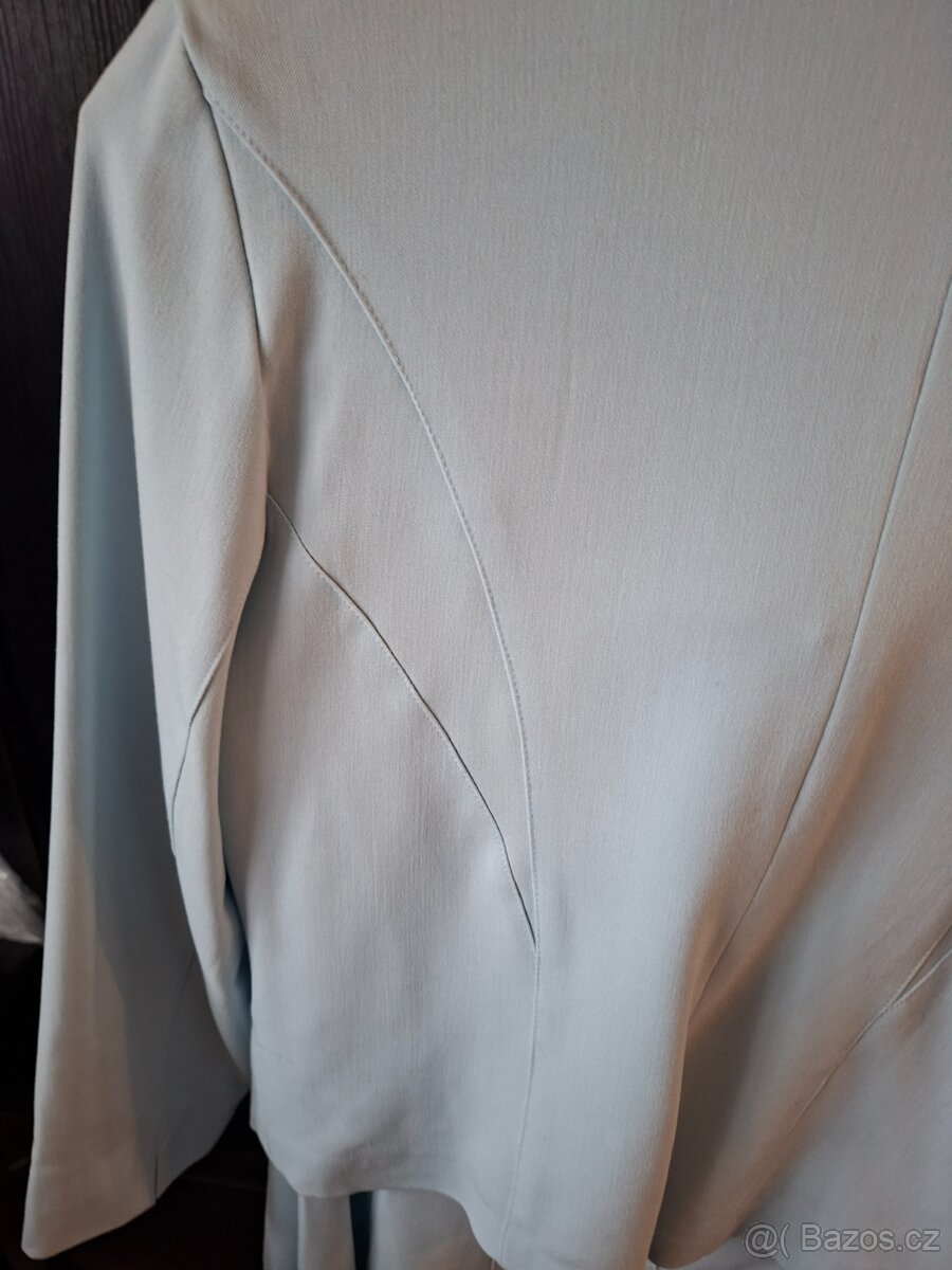 Kostým bledě modrý - 7