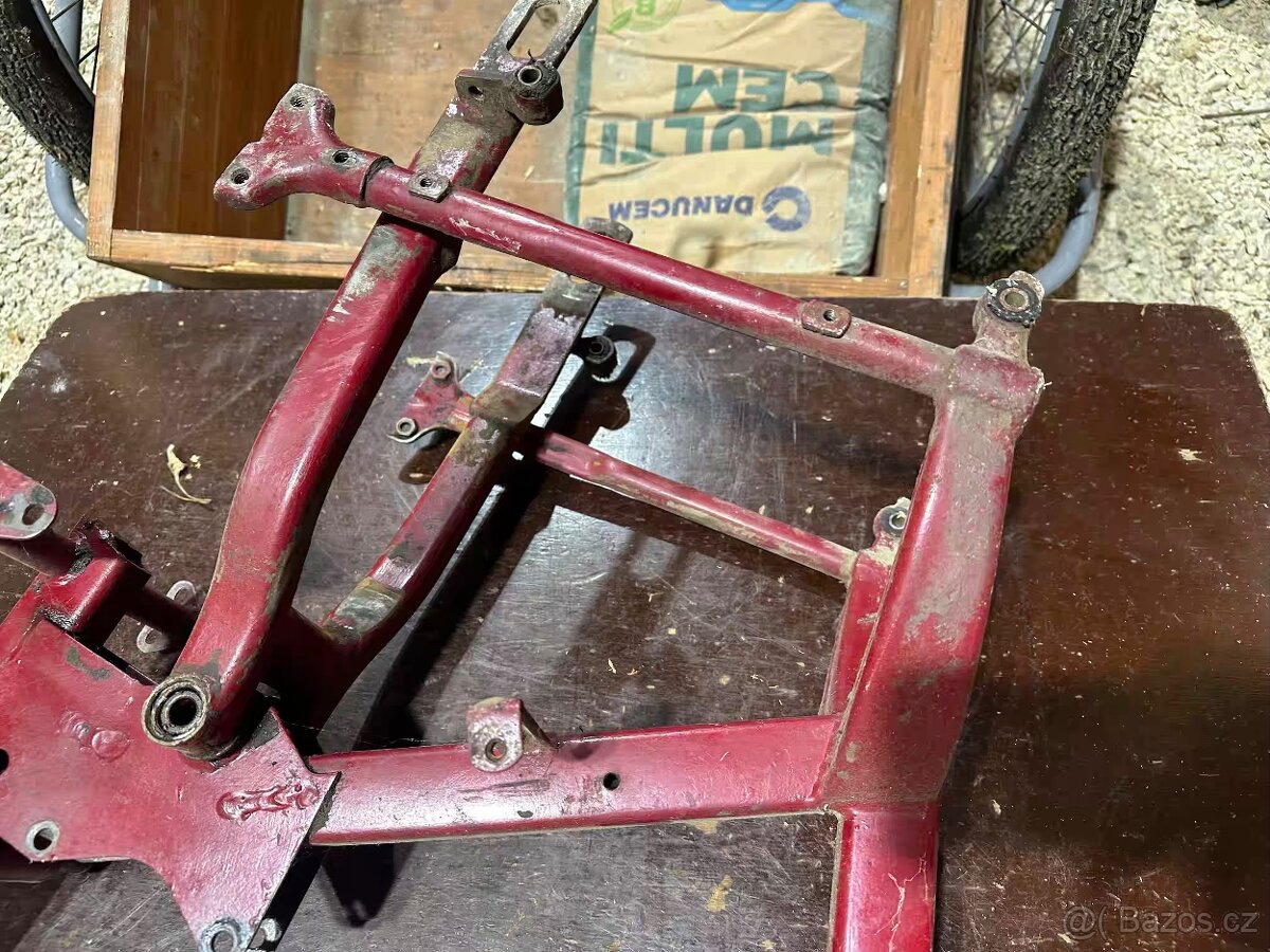 Predám RÁM JAWA 250/353 Pôvodný stav a farba - 7