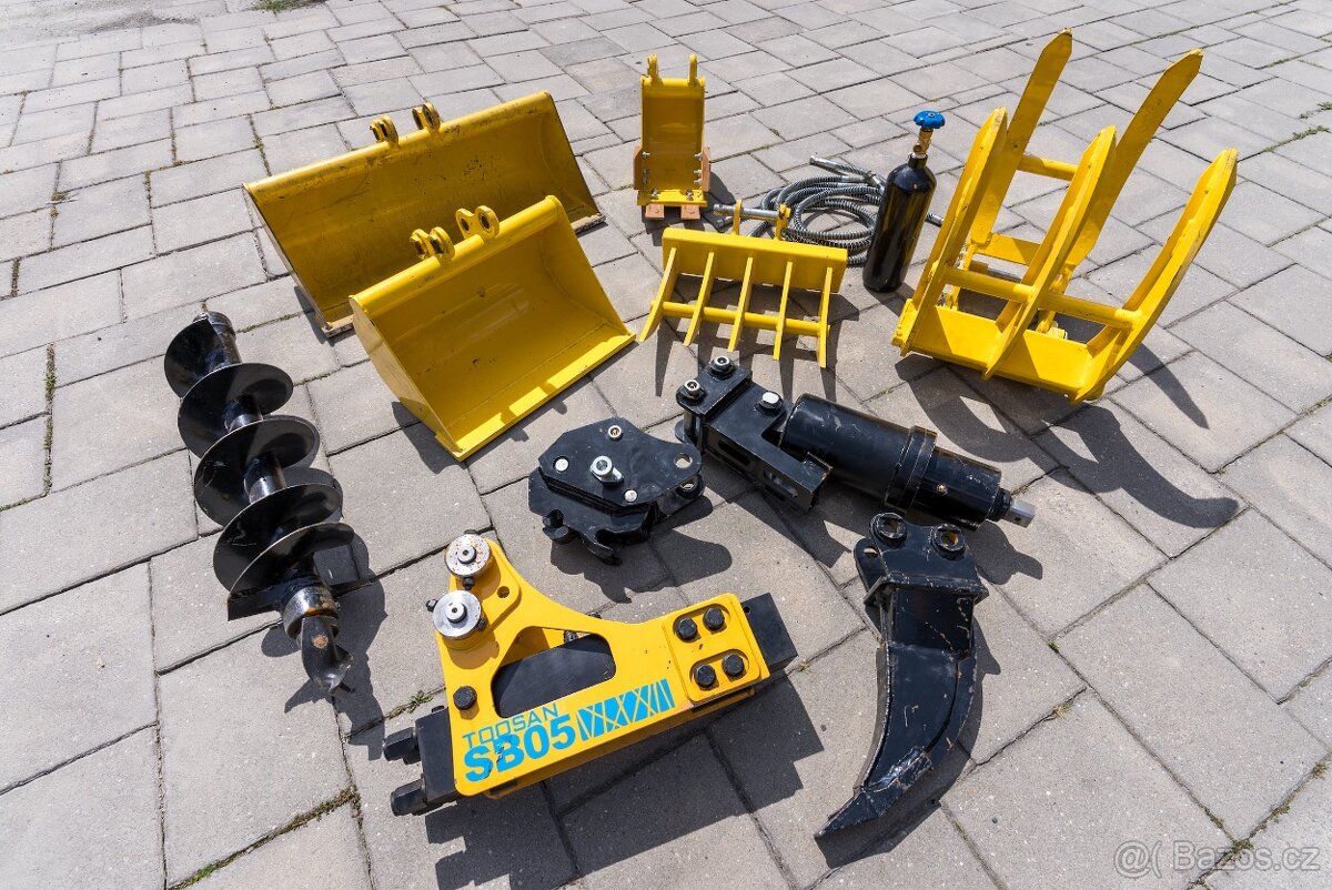 Pásový Mini Bagr Gunter Grossman GG800 - 7