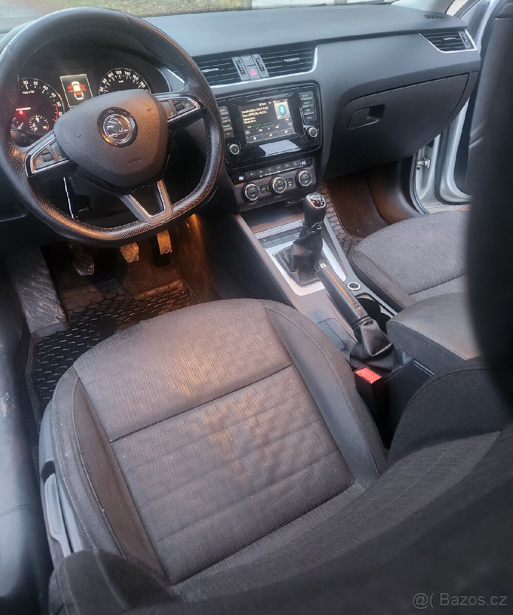 Škoda Octavia 3 1.6 TDI - 7