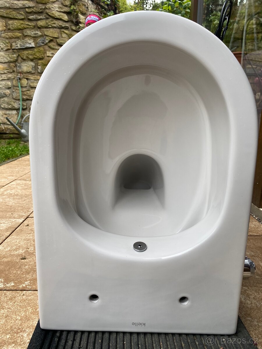 Závěsný záchod se sprškou kielle - 7