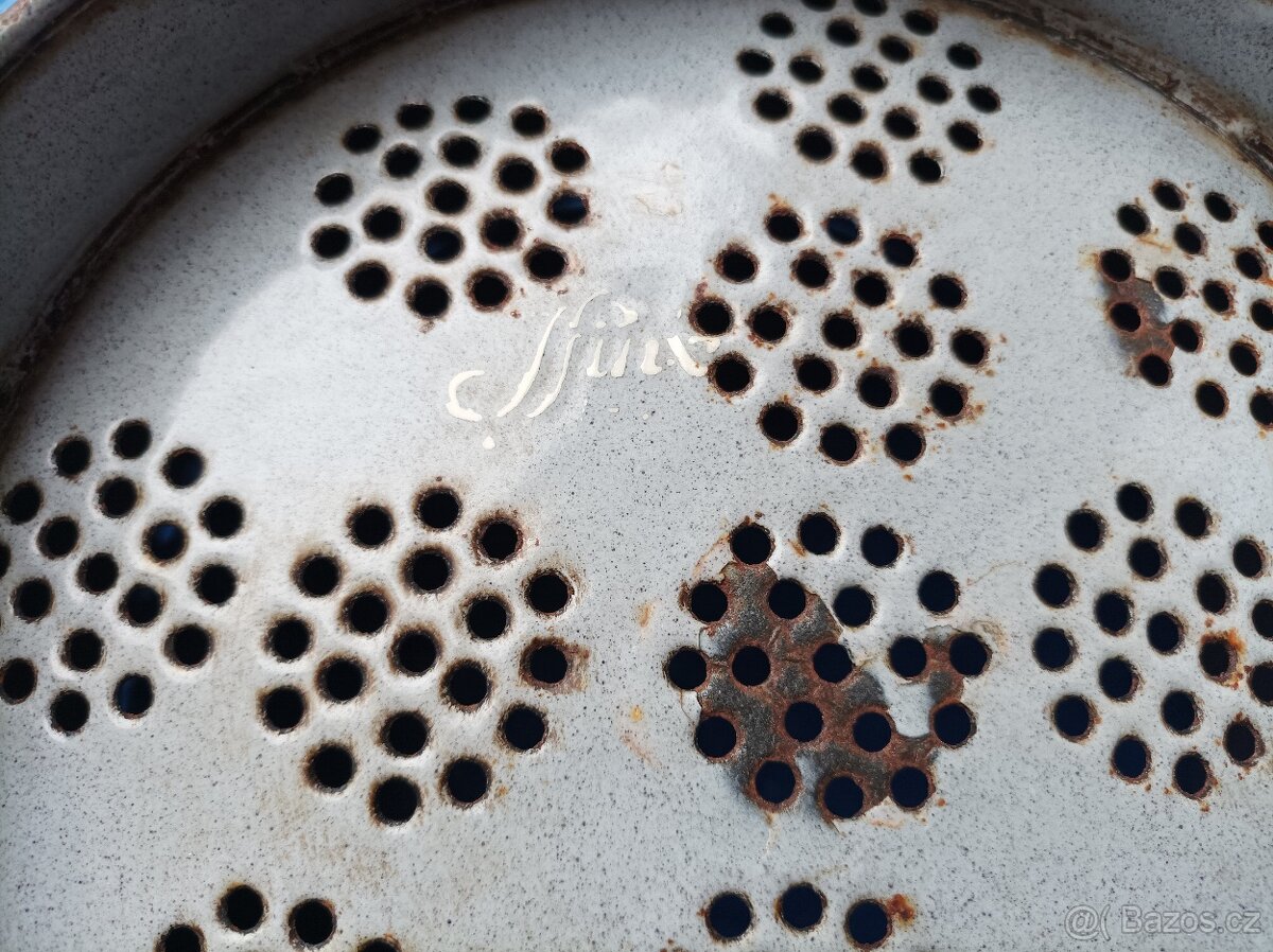 Smaltovaný šedý cedník - 7