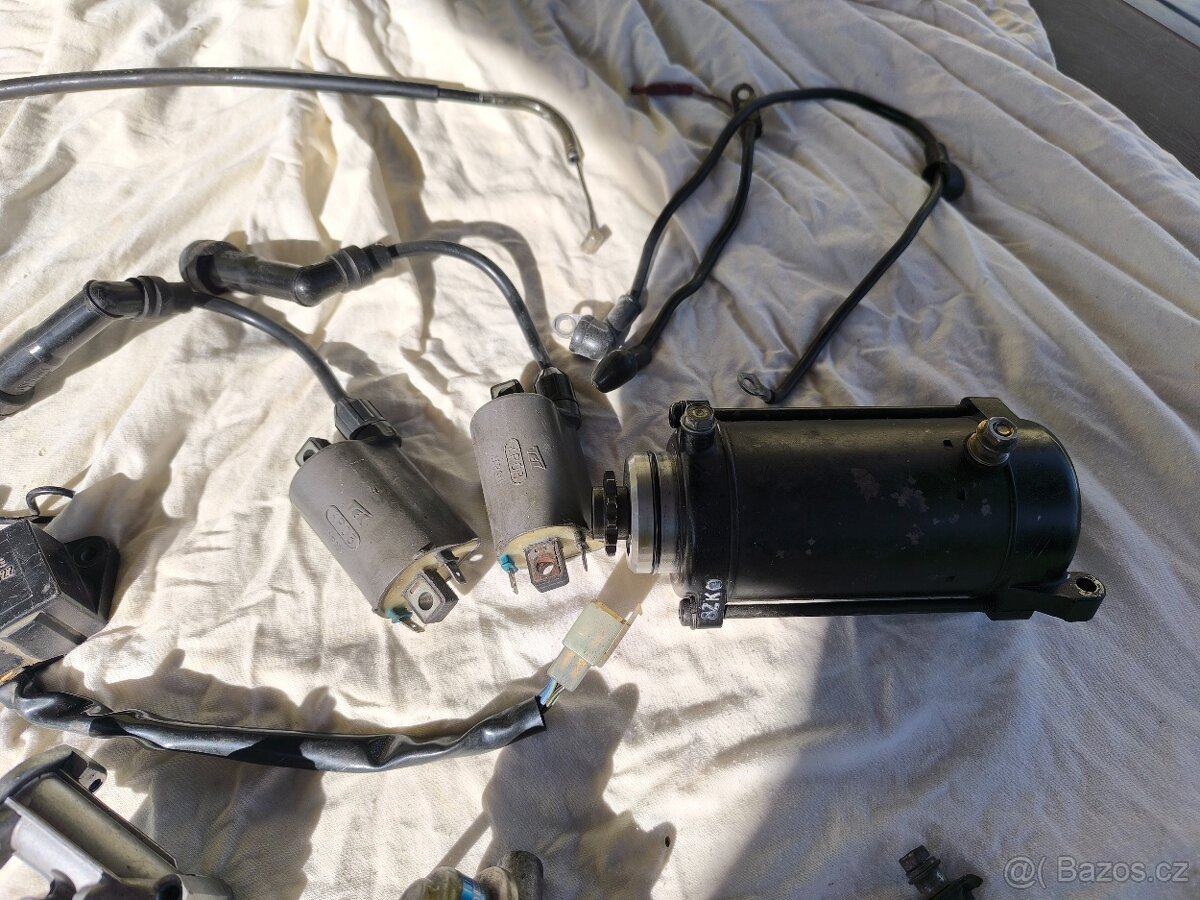 Kawasaki GPZ 500 - 7