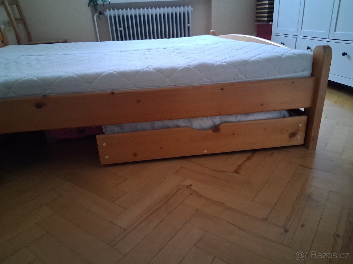 Skříň a postel - 7