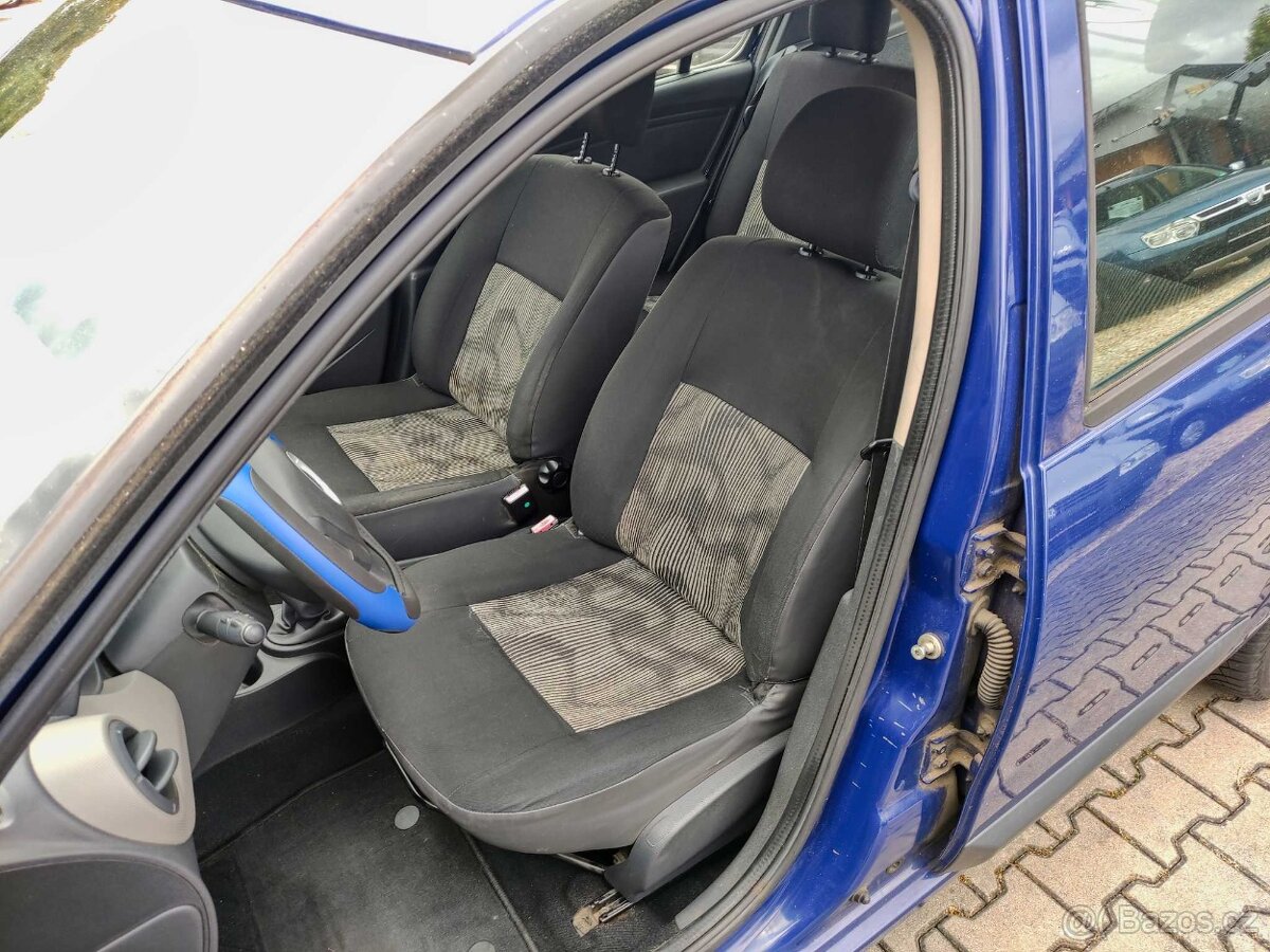 DACIA SANDERO I 1.4i,AMBIANCE,55KW,2009,SERVO,CENTRÁL,ABS. - 7