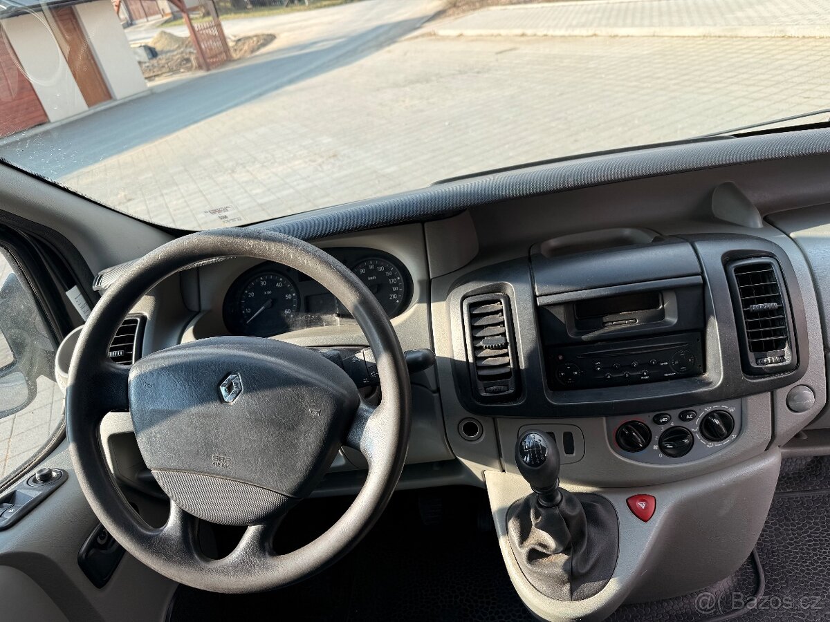Renault Trafic 2,5dci Long - 7