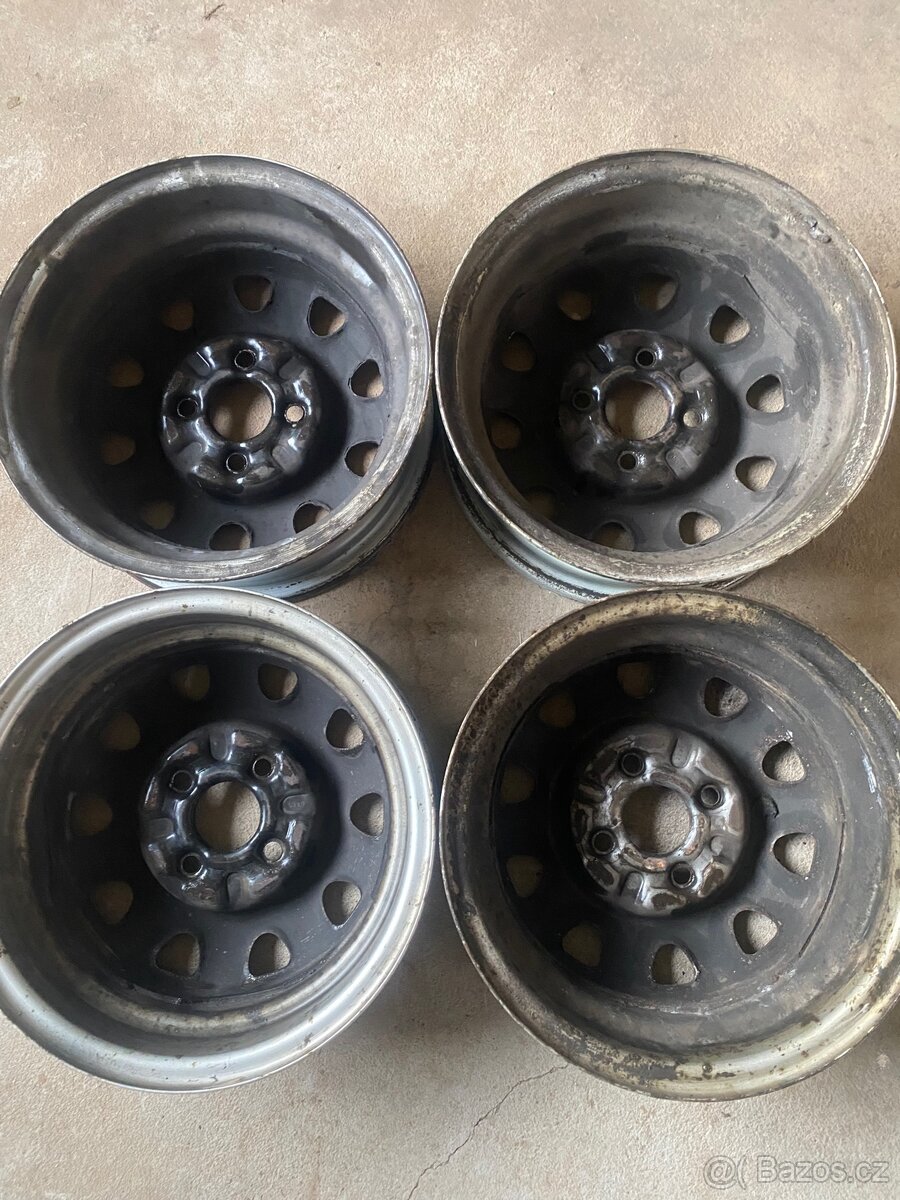 Plecháče 4x100 r13 - 7
