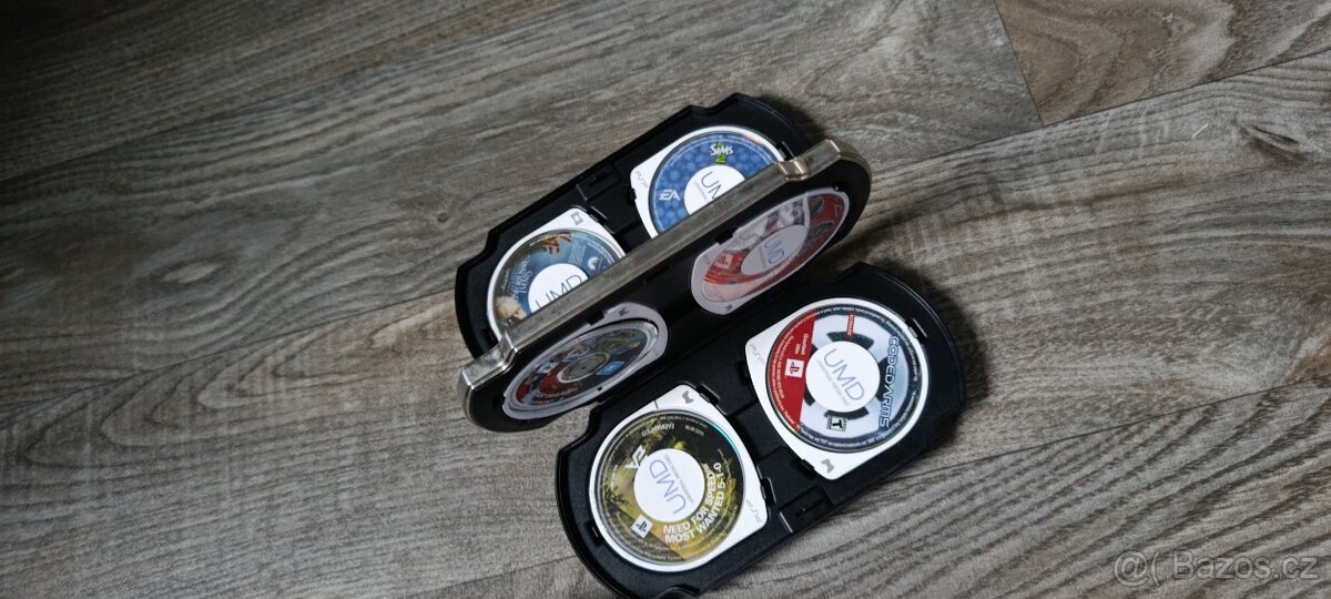 Sony PSP 1000 „Fat“ (Černé - 7
