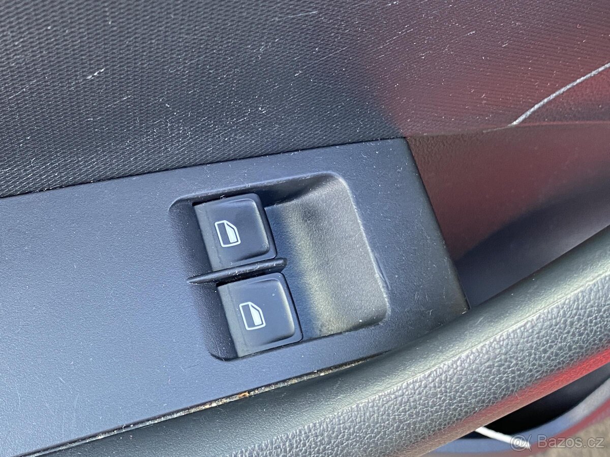 Škoda Rapid 1.6TDi , 77 kW nafta, 2013 - 7