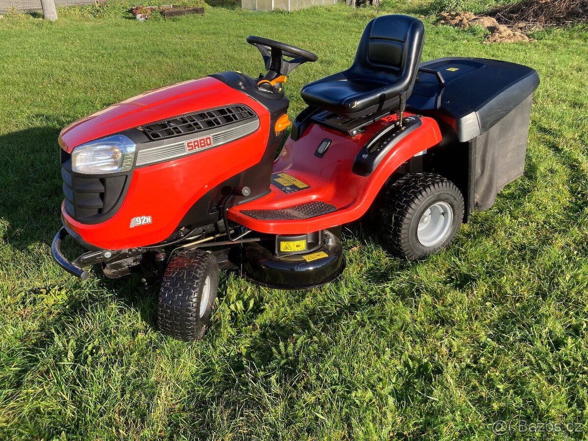 Zahradní traktor Sabo 92 HB ( John Deere X 165R) - 7