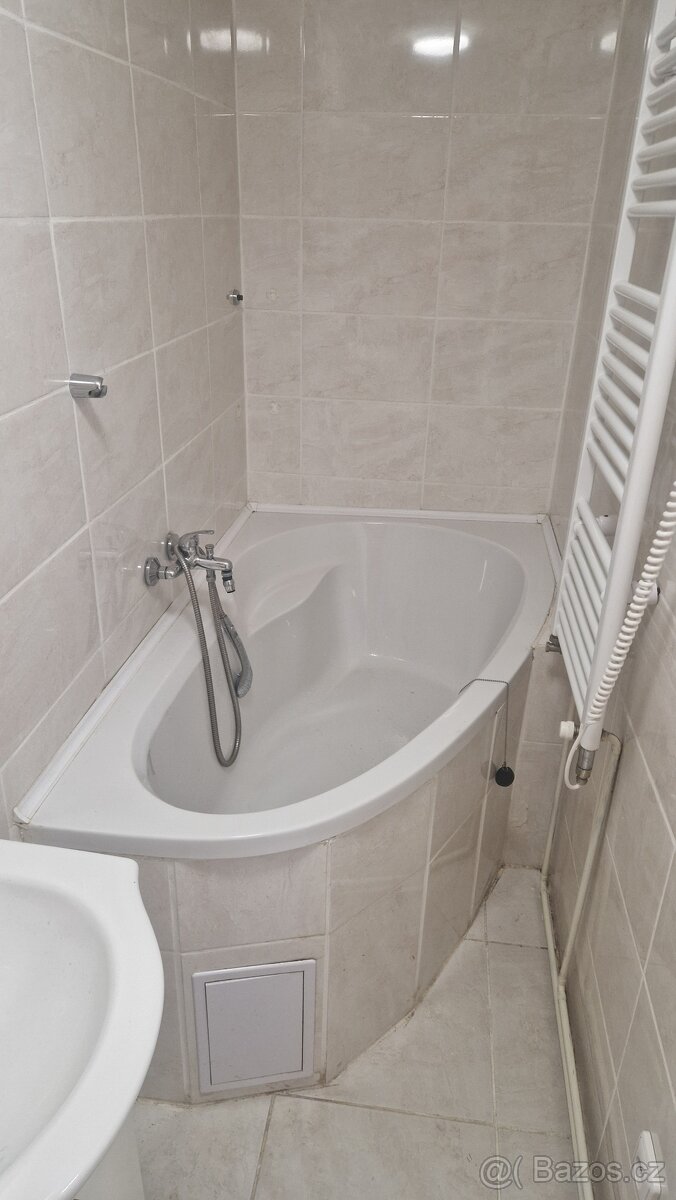 bez realitky 4+KK v Novém Boru - 7