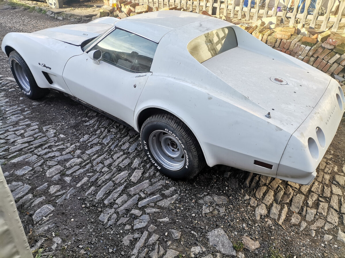 Chevrolet Corvette Stingray C3 - 7