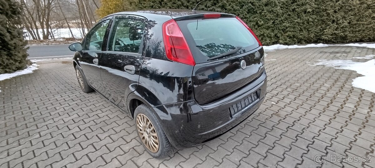 Fiat Grande Punto 1.4 8v - 7