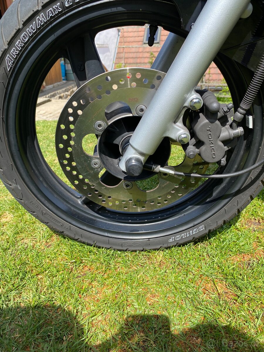 Kawasaki ER-5 - 7