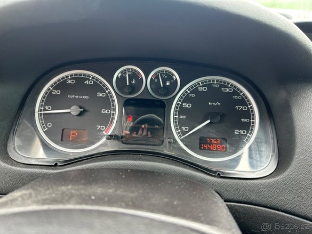 Peugeot 307 2.0 - 7