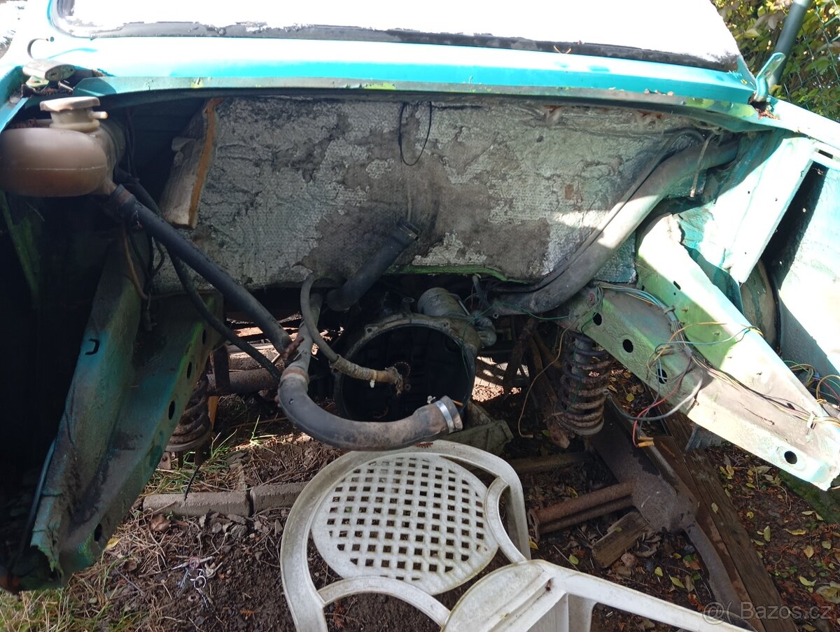 ŠKODA 120 náhradní díly - 7