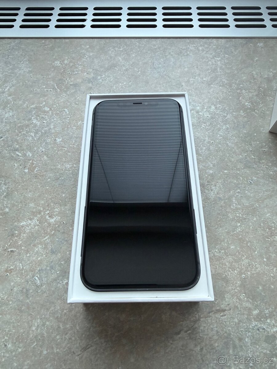 iPhone 11 64GB - 7