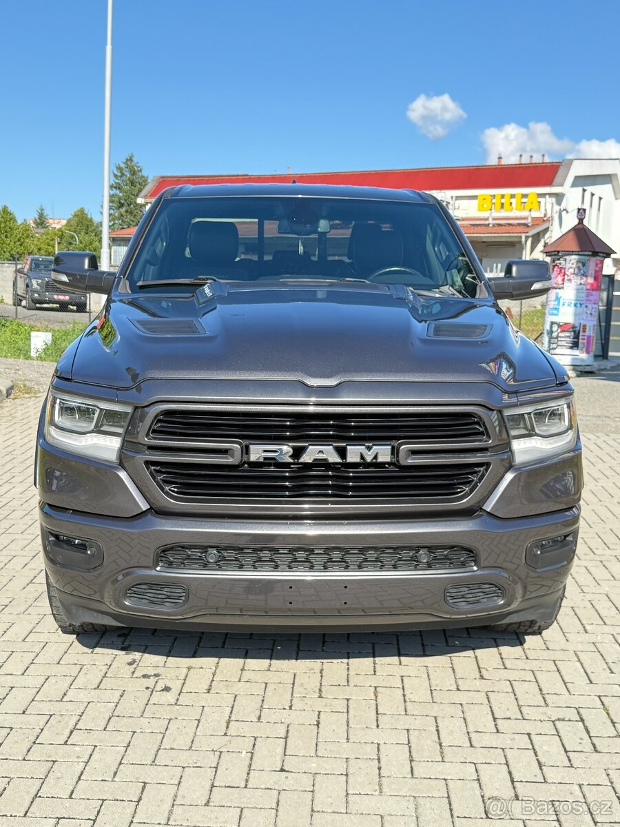 Dodge RAM 1500 5.7 V8 HEMI--2019--Laramie--kůže--96.000km - 7