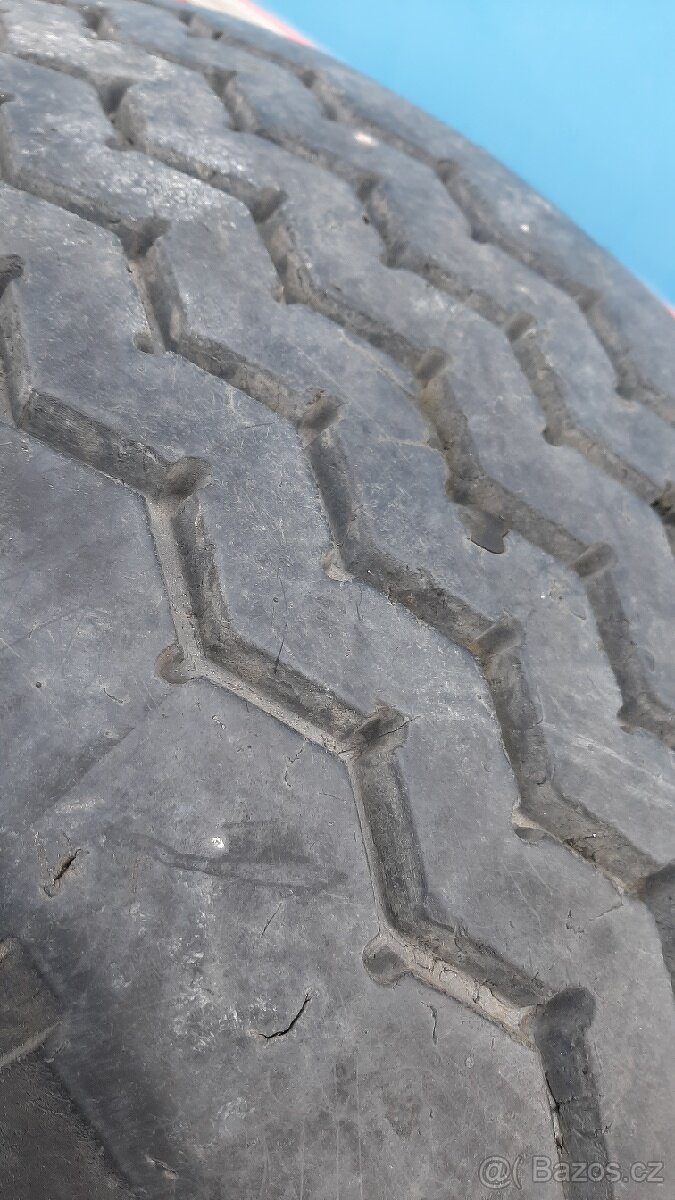 Disk s pneu 425/65 R22,5 - 7