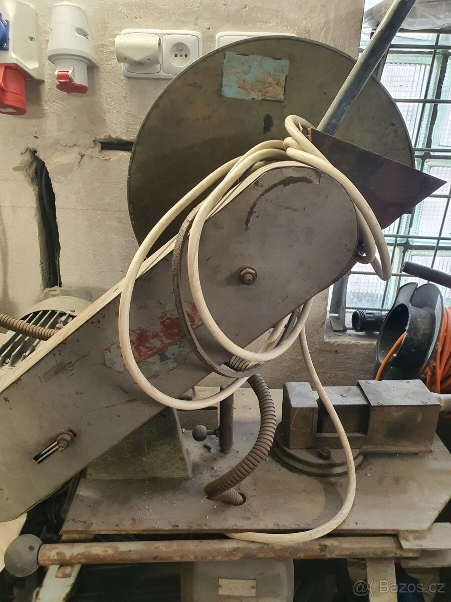 Rozbrušovačka a bruska - 7