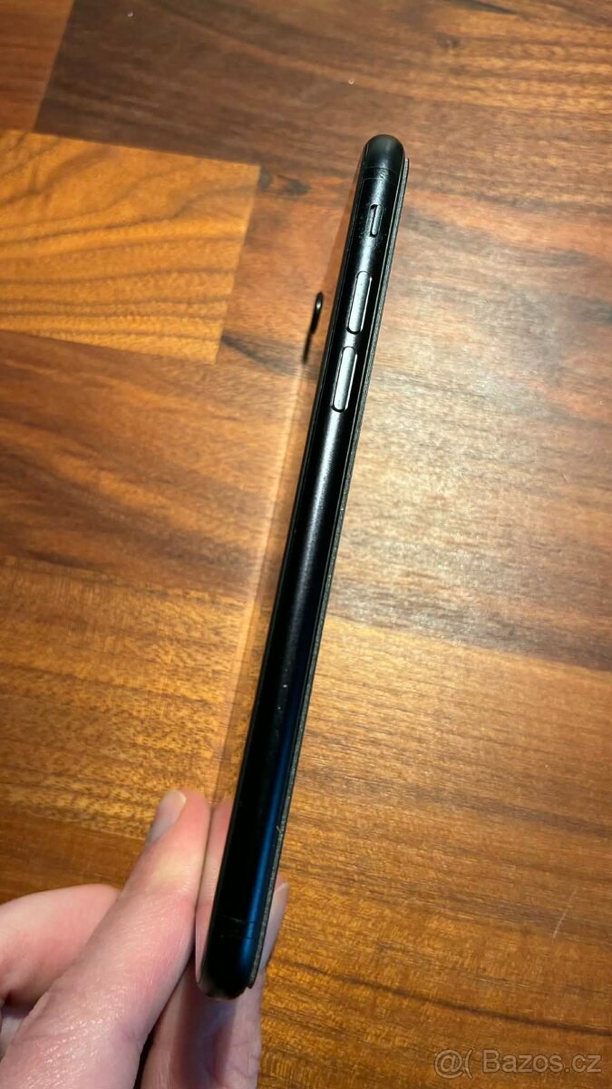 Apple IPhone SE 2020 128GB - 7