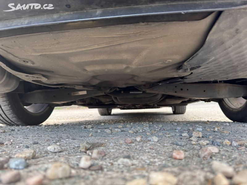 Volkswagen Jetta, 1.9TDI,1.MAJITEL,SERVIS.KN. - 7