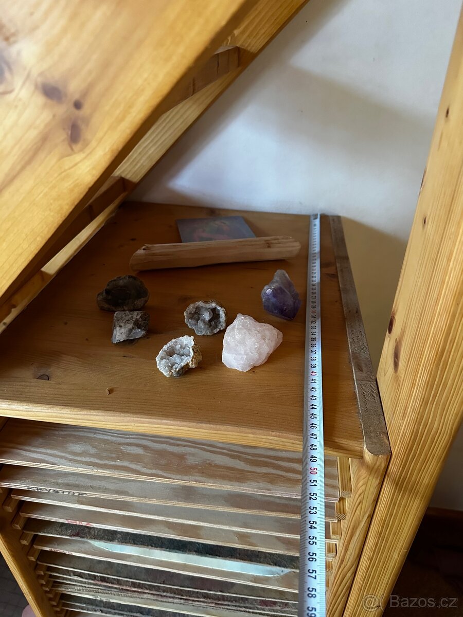 Polička na výkresy - 7