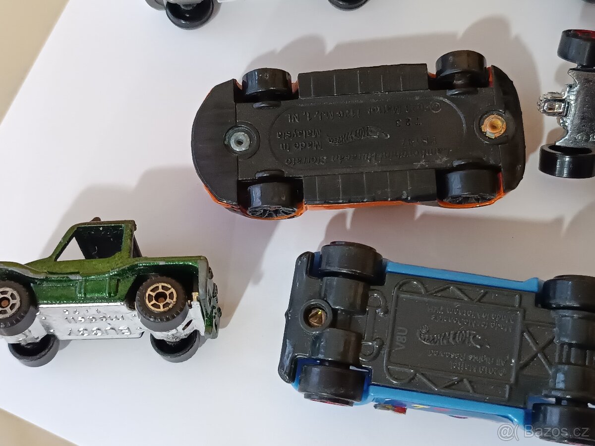 Starší modely autíček - 7