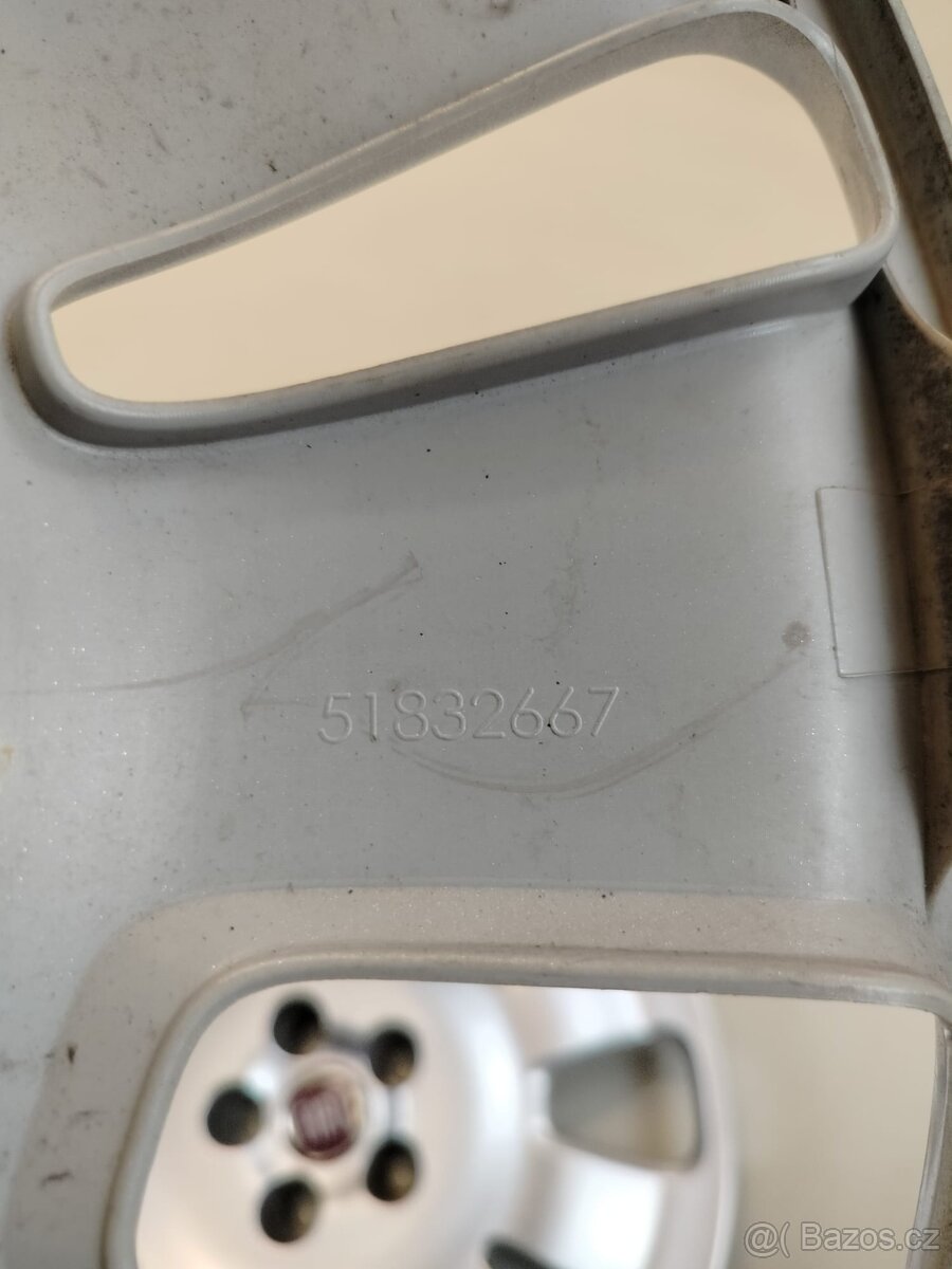 Poklice Fiat 16" 4ks - 7